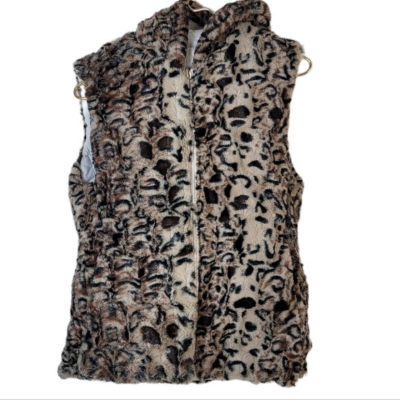 Adriana Vest Animal Print Faux Fur Reversible quilted Medium NEW - Picture 16 of 16